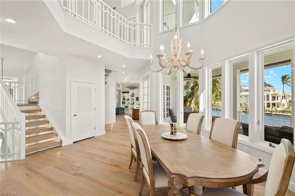 1490 Angel DR-13