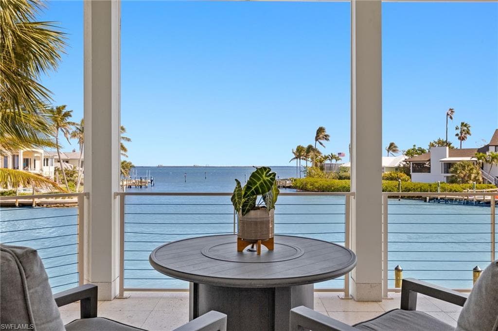 1490 Angel DR-3