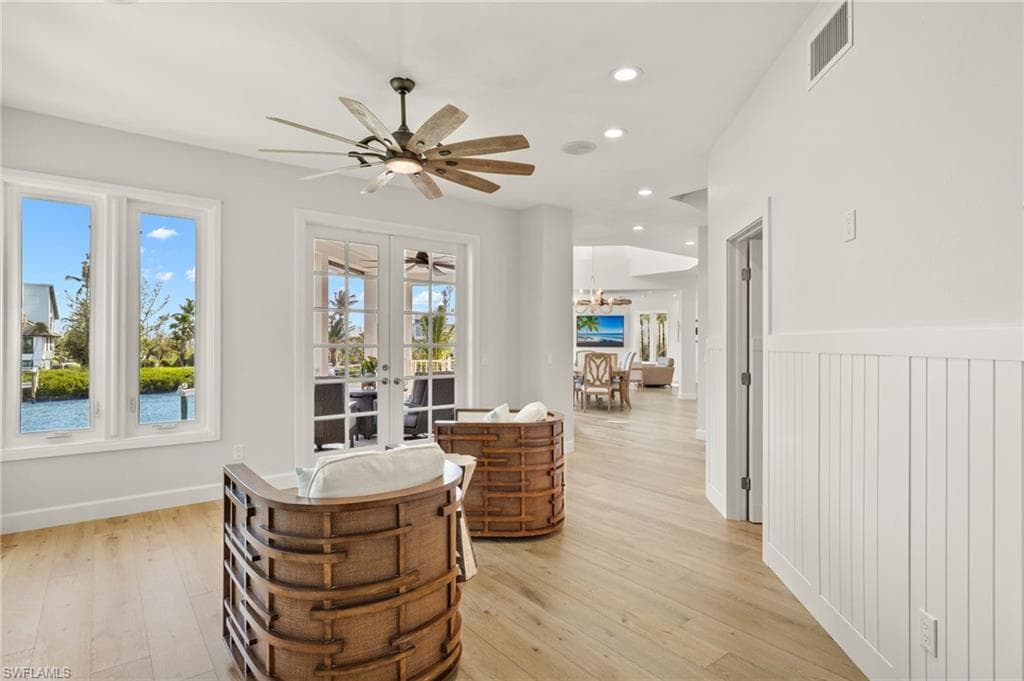 1490 Angel DR-20