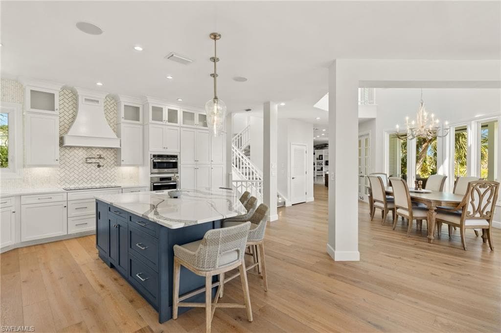 1490 Angel DR-14