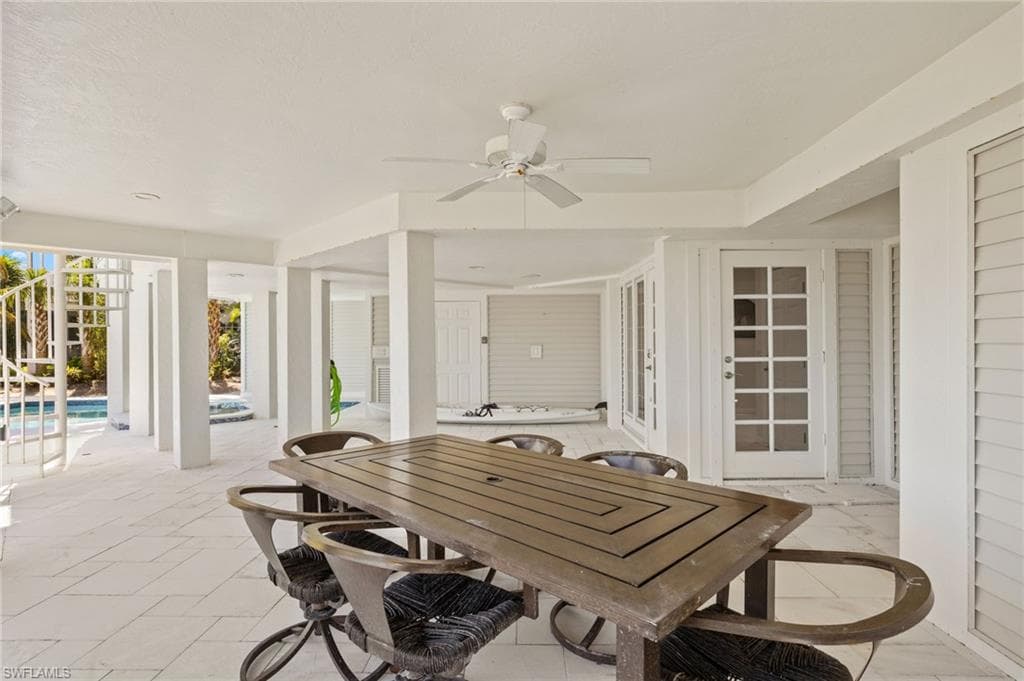 1490 Angel DR-41