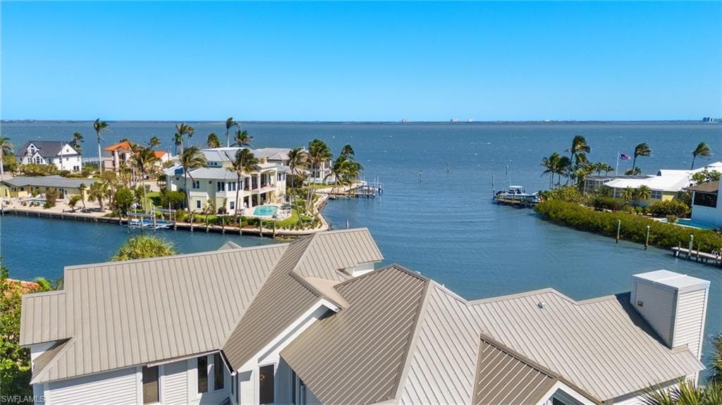 1490 Angel DR-44