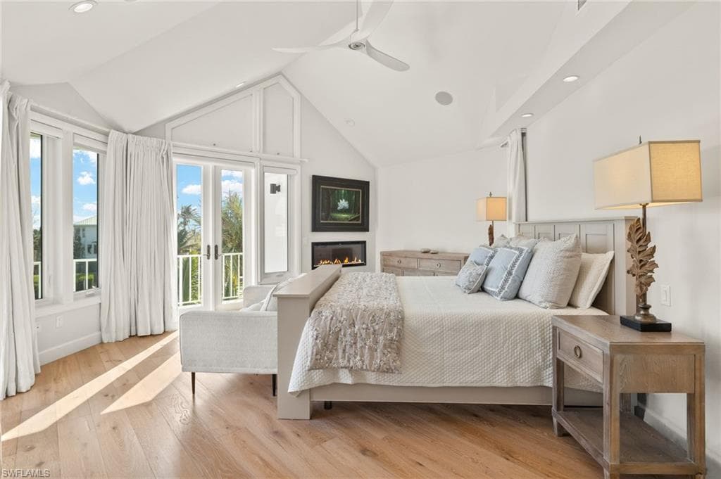 1490 Angel DR-25