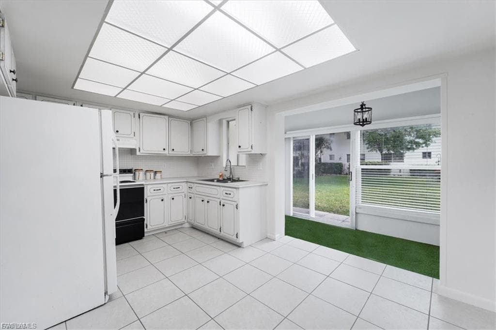 339 Joel BLVD 121-19
