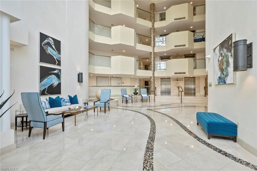4251 Gulf Shore BLVD N 10B-24