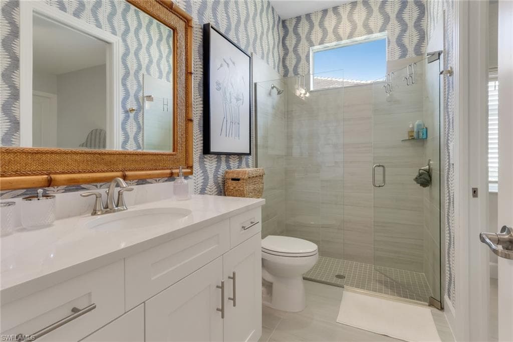17302 Blue Sapphire DR-26