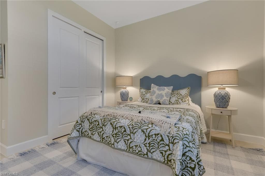 17302 Blue Sapphire DR-28