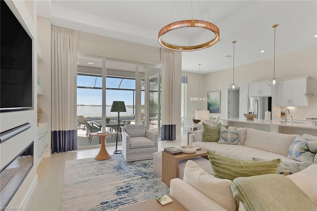 17302 Blue Sapphire DR-14