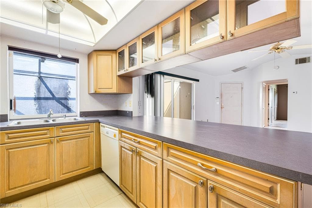 13670 Abbey DR 4-6