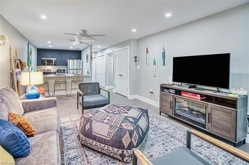 1610 Middle Gulf DR A3-19