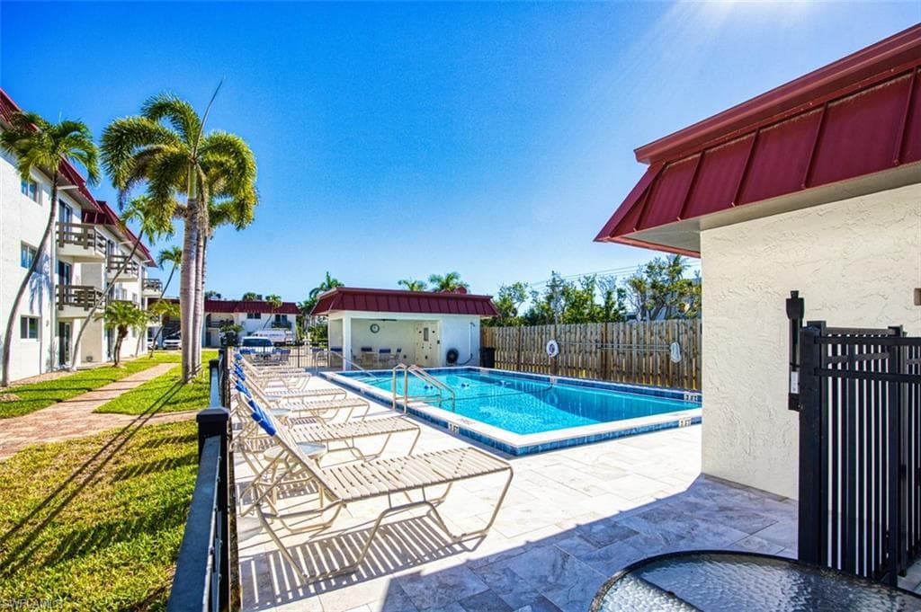 1610 Middle Gulf DR A3-31