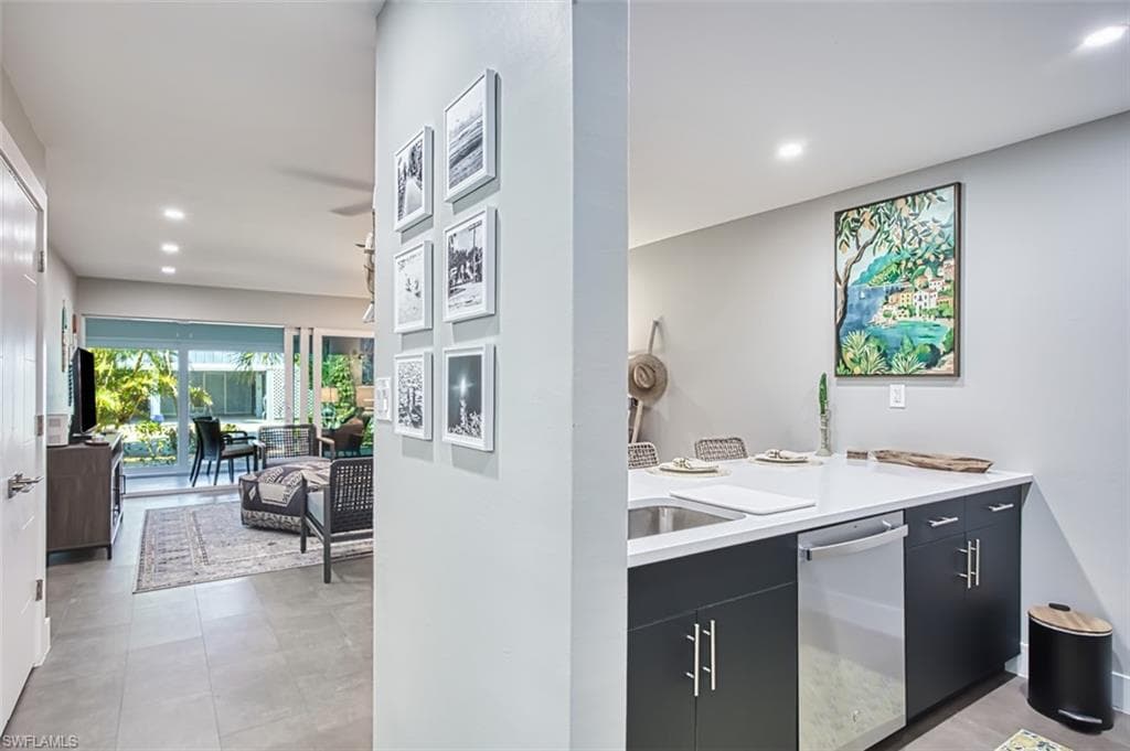 1610 Middle Gulf DR A3-8