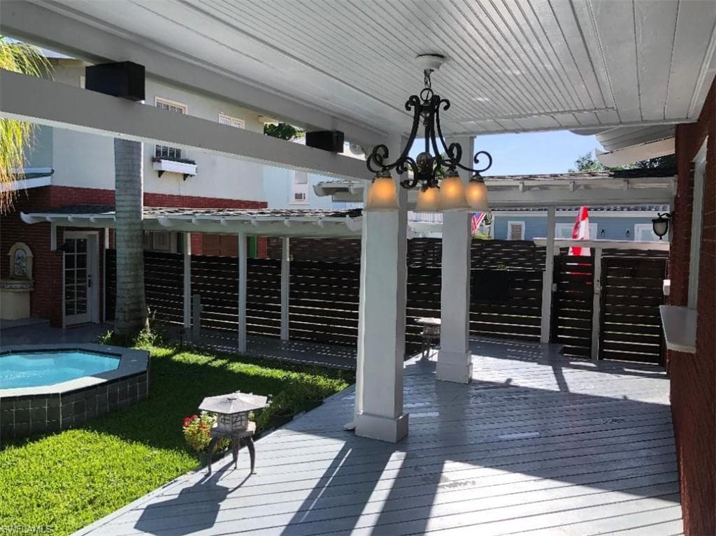 1249 Osceola DR-18