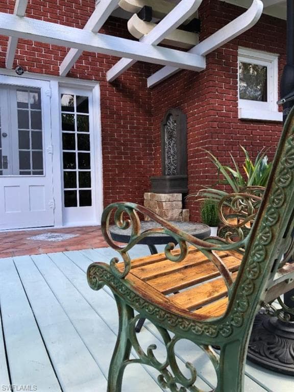1249 Osceola DR-19