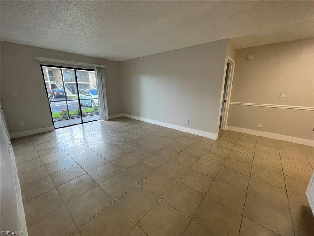 5323 Summerlin RD 2307-2