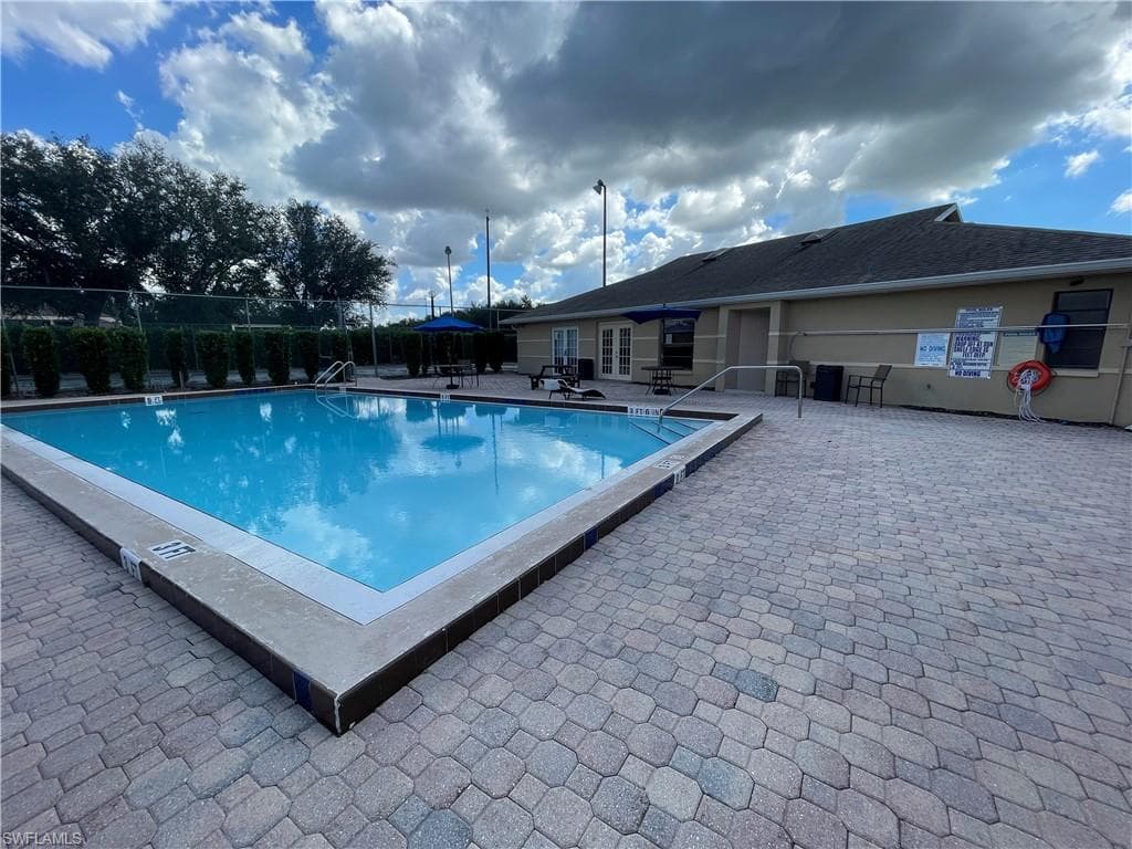 5323 Summerlin RD 2307-20