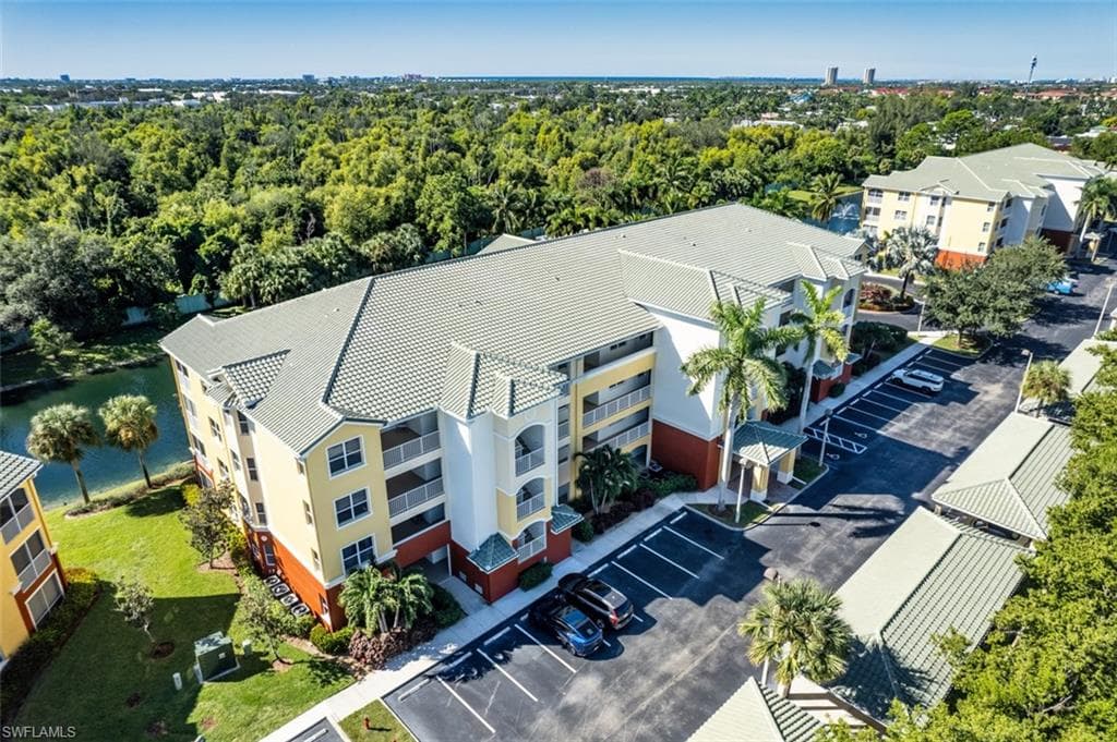 11021 Gulf Reflections DR 105-2
