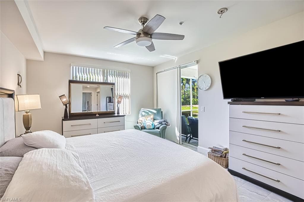 11021 Gulf Reflections DR 105-15