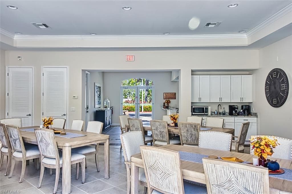 11021 Gulf Reflections DR 105-29