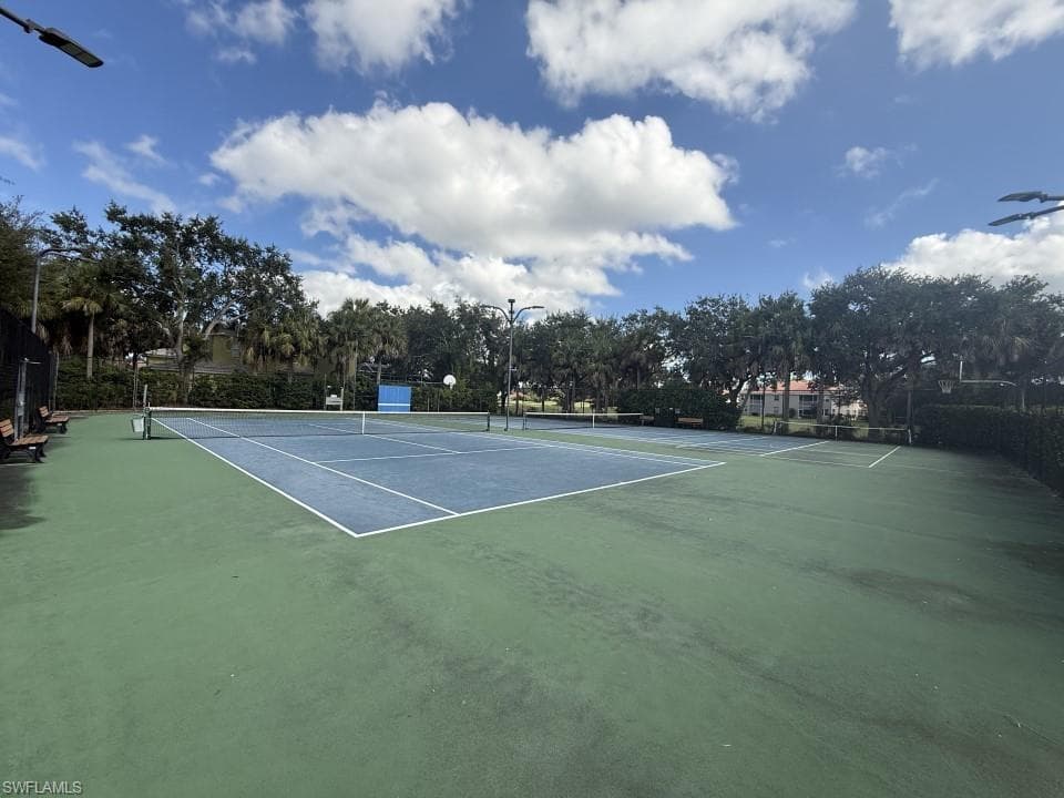 2276 Heritage Greens DR-23