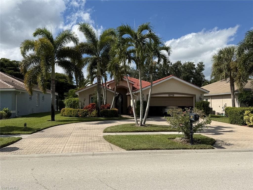 2276 Heritage Greens DR-1