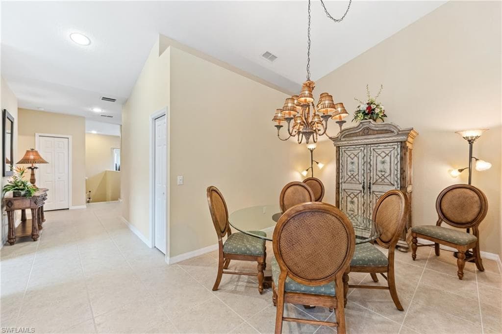 20051 Seagrove ST 1208-10