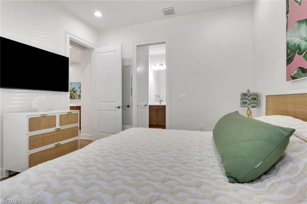 7014 Saona CT-17