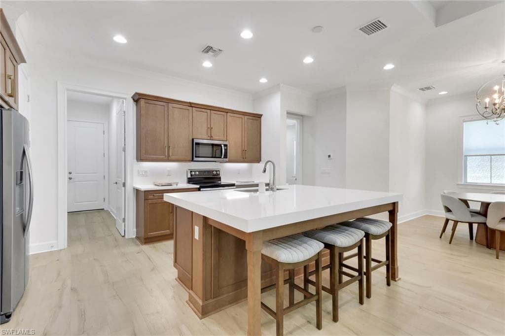 7014 Saona CT-11
