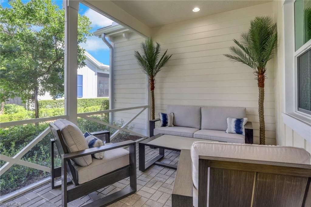 7014 Saona CT-4