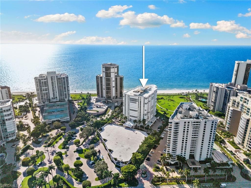 4401 Gulf Shore BLVD N 1606-40