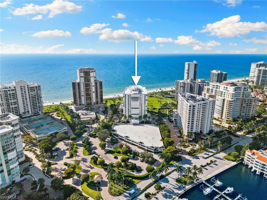 4401 Gulf Shore BLVD N 1606-39