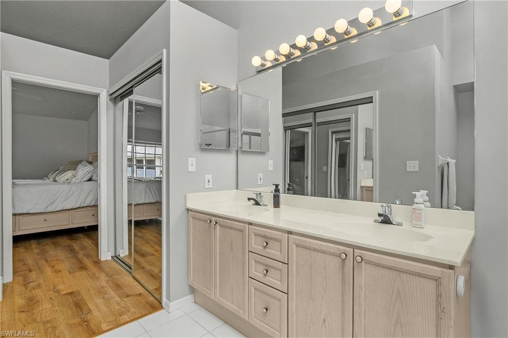 13061 Hamilton Harbour DR R1-21