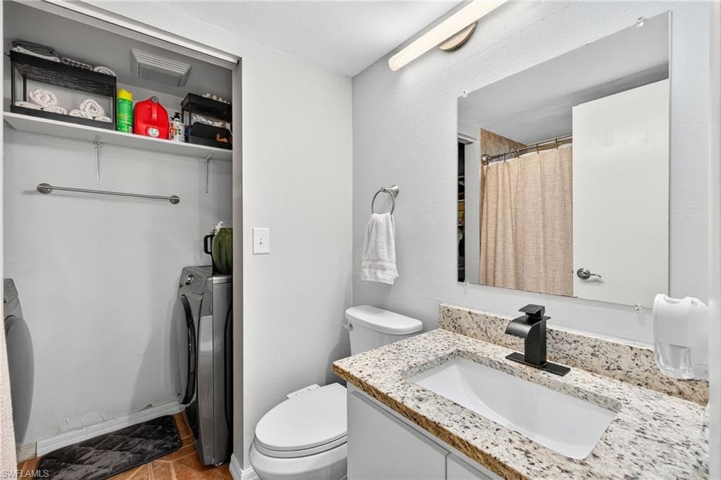1544 Park Meadows DR 4-15