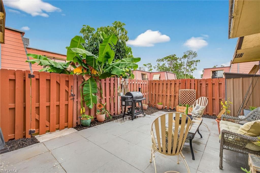 1544 Park Meadows DR 4-19