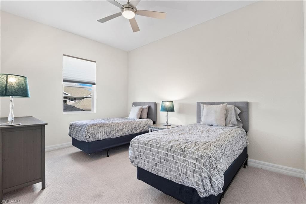 238 Indies DR E 201-15