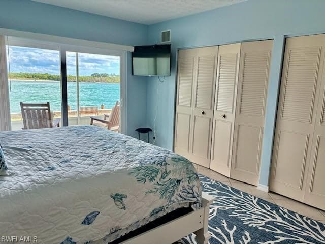 60 Pelican ST W 106-14