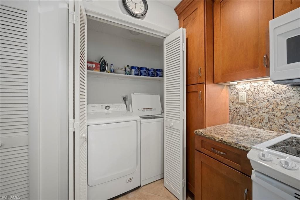 2721 W Gulf DR 213-35