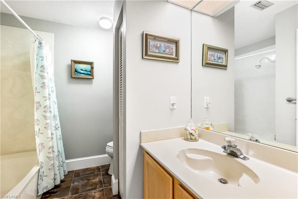 1350 Misty Pines CIR E-204-16