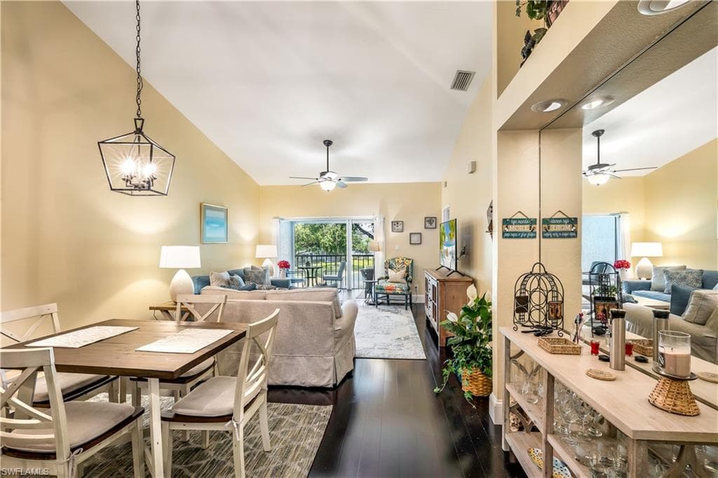 1350 Misty Pines CIR E-204-11