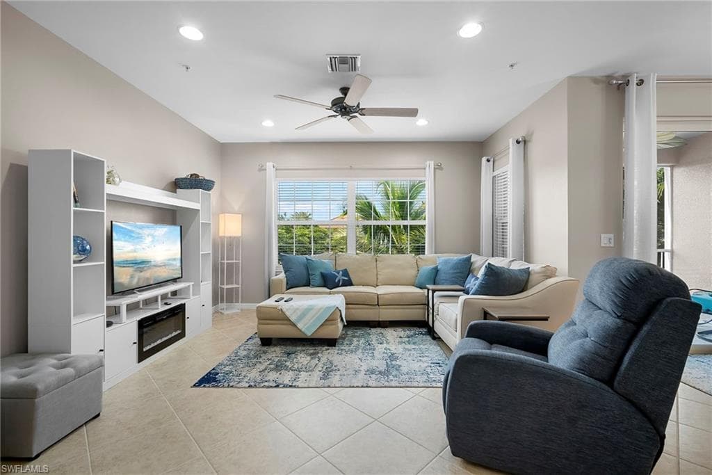 23520 Alamanda DR 202-9
