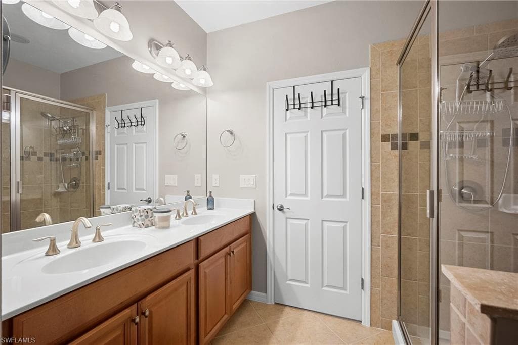 23520 Alamanda DR 202-24