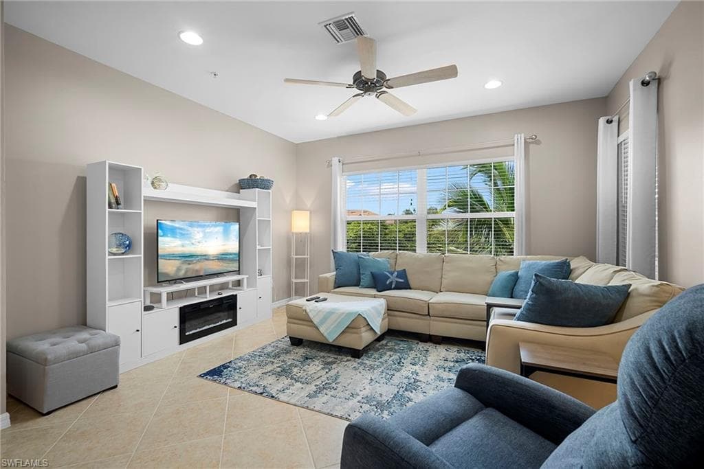23520 Alamanda DR 202-10