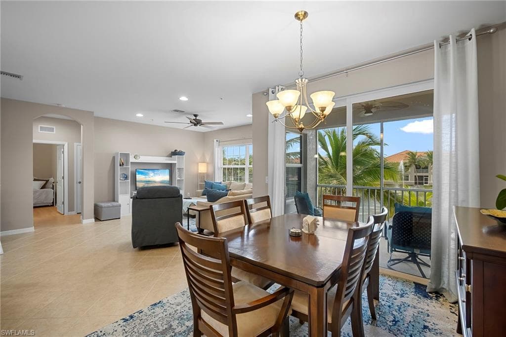 23520 Alamanda DR 202-19