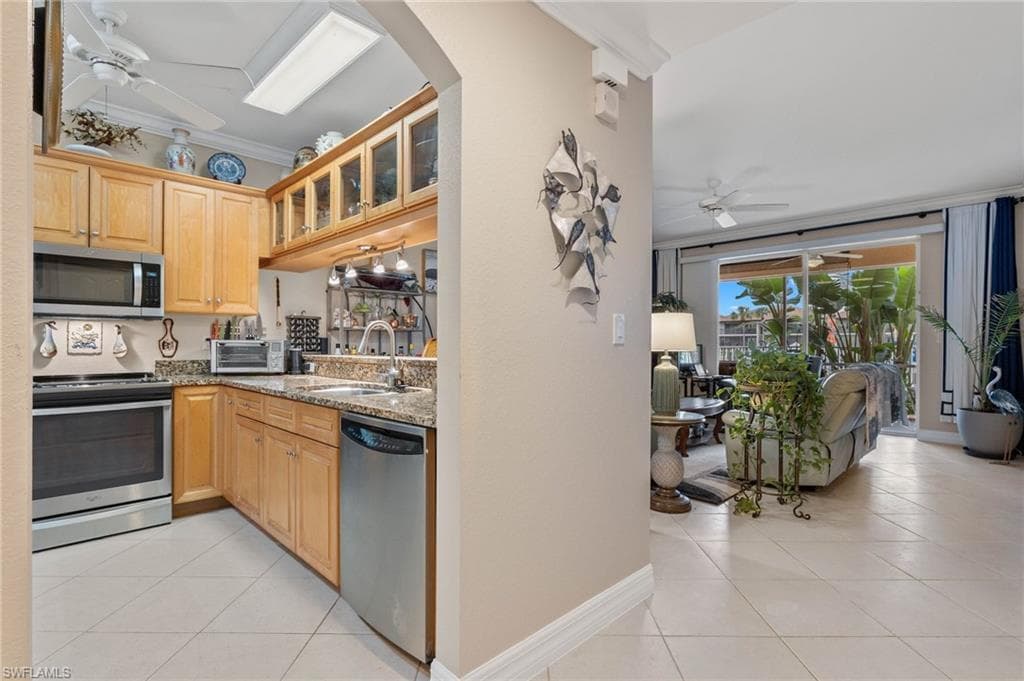 4566 SE 5th PL 105-5