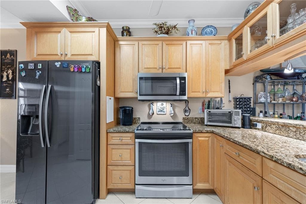 4566 SE 5th PL 105-4