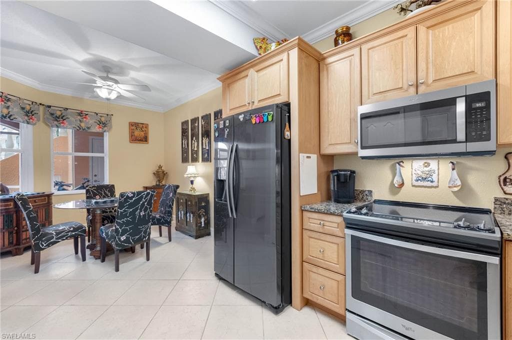 4566 SE 5th PL 105-8
