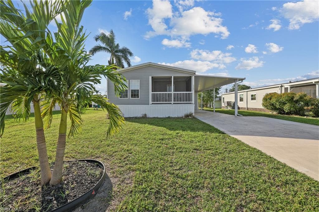 1747 Beverly DR-2