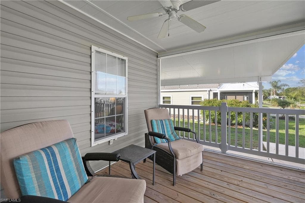 1747 Beverly DR-16