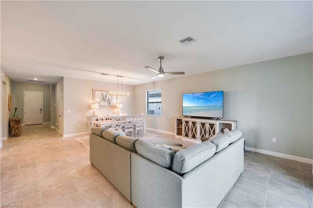 18546 Ives DR-10
