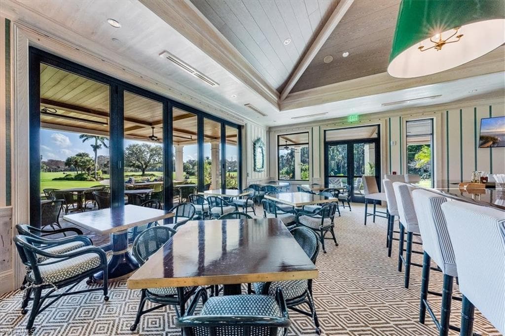 102 Clubhouse DR 176-33